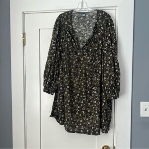 Old Navy V Neck Mini Dress